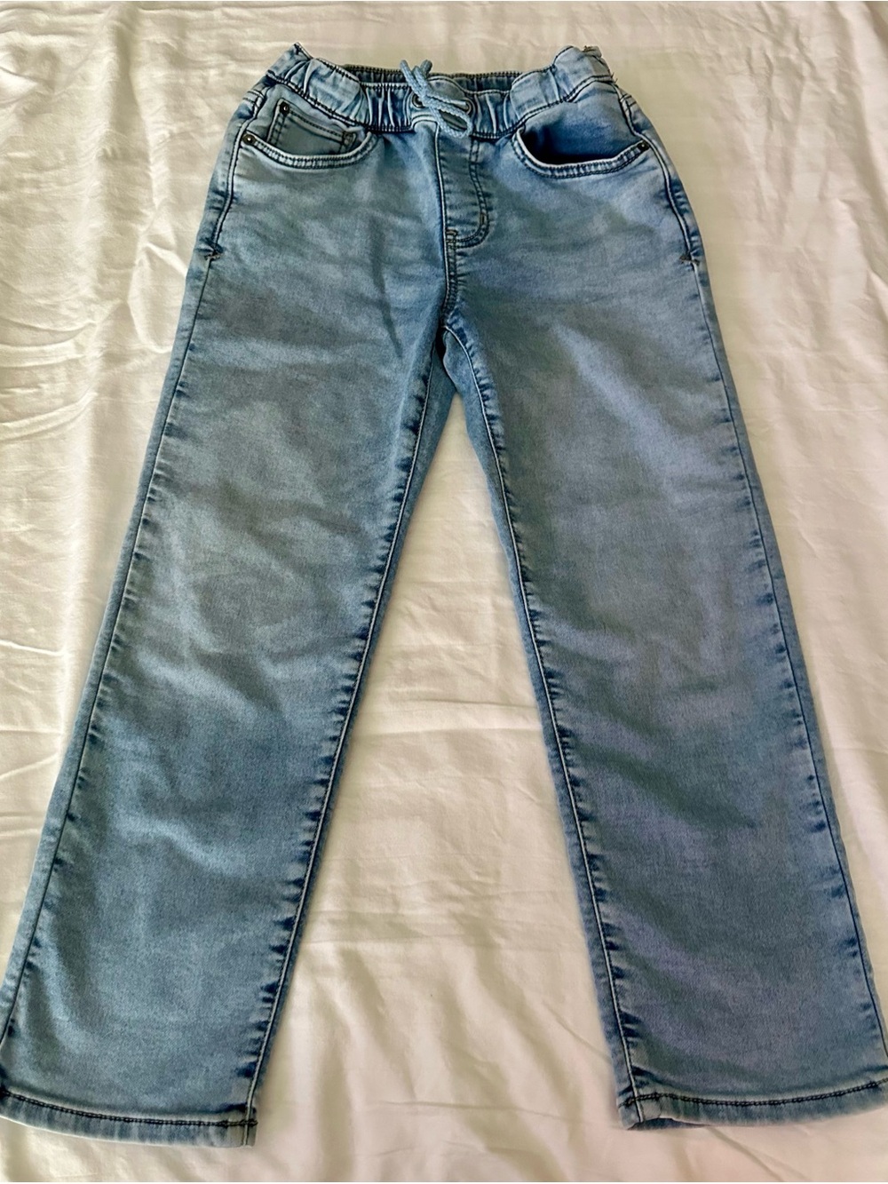 Cat & Jack Men's Light Wash Straight Jeans